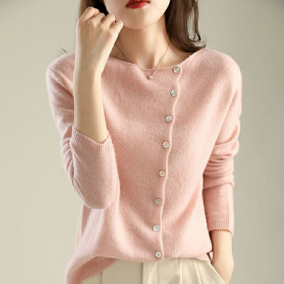Luana | Elegant Cardigan with Button Closure