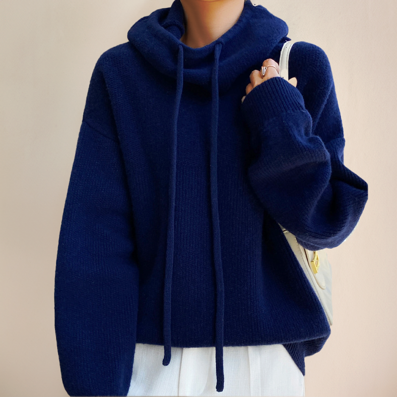 ELISE | Warm Turtleneck Sweater in Pure Wool