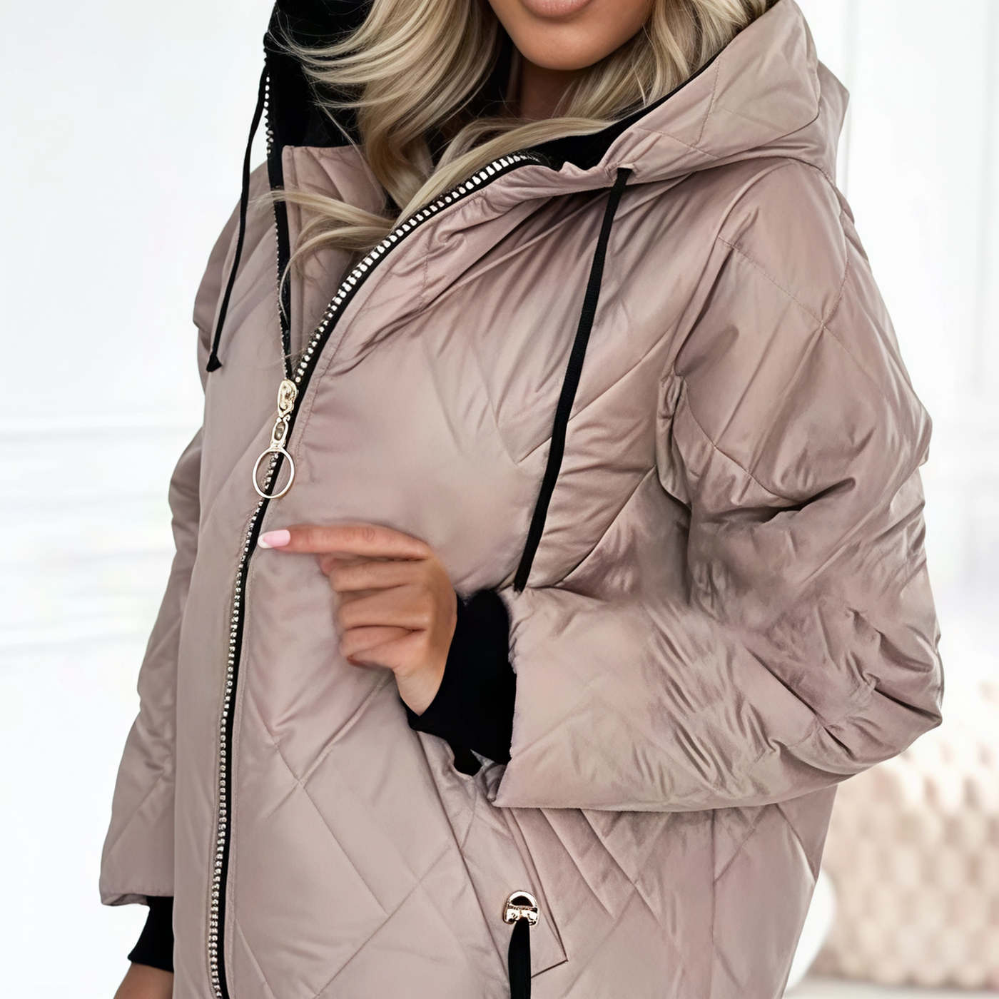 Clara | Long Women’s Parka in Modern Design