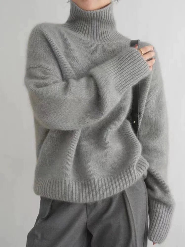 Lin | Turtleneck Sweater Made of Soft Knit Fabric
