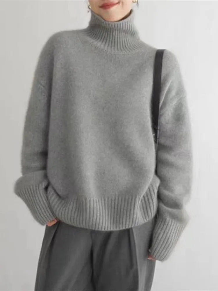 Lin | Turtleneck Sweater Made of Soft Knit Fabric
